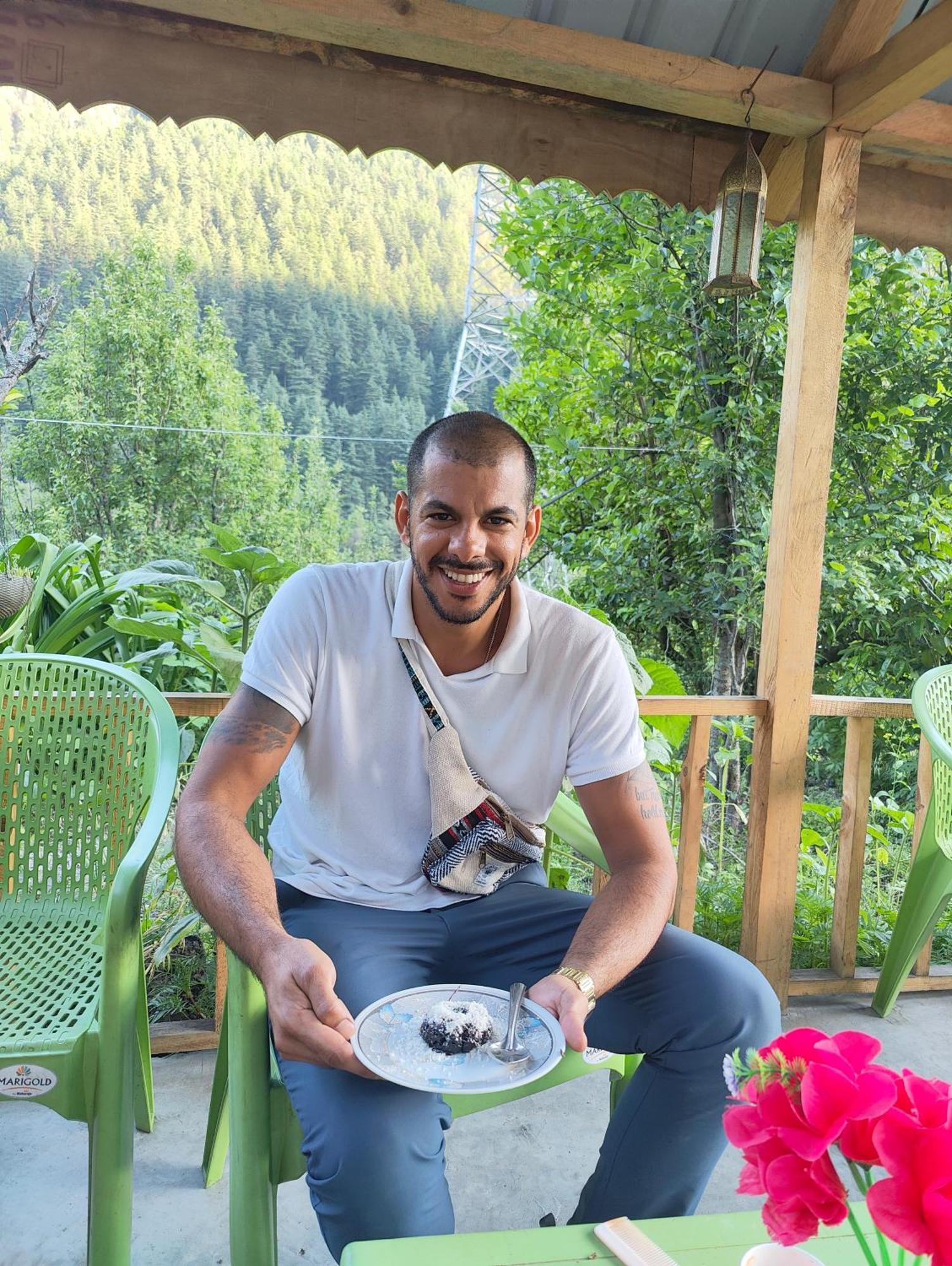 Renuka Homestay And Cafe Kasol Exterior foto